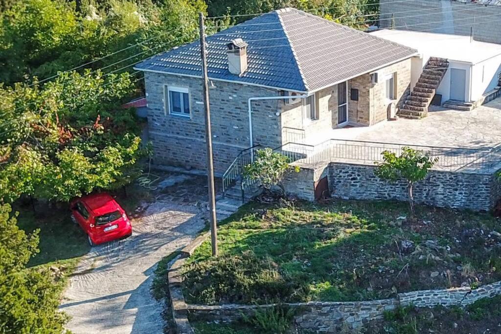 Breathtaking Lake View Cottage With A Fireplace Next To Ioannina City! מראה חיצוני תמונה