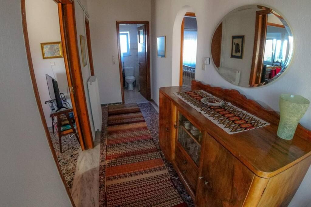 Breathtaking Lake View Cottage With A Fireplace Next To Ioannina City! מראה חיצוני תמונה