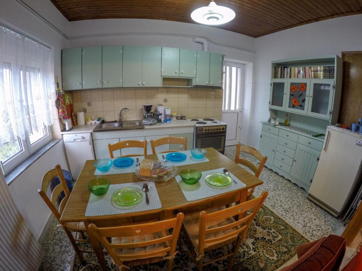 Breathtaking Lake View Cottage With A Fireplace Next To Ioannina City! מראה חיצוני תמונה